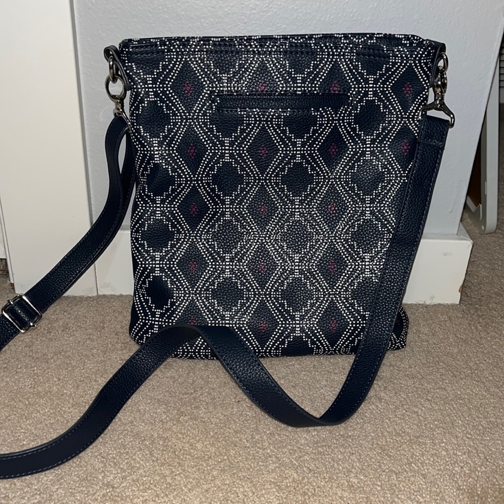 THIRTY-ONE NAVY BLUE PATTERNED CROSSBODY BAG